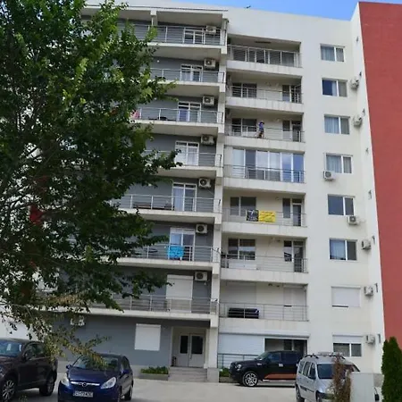 Magnum アパート *